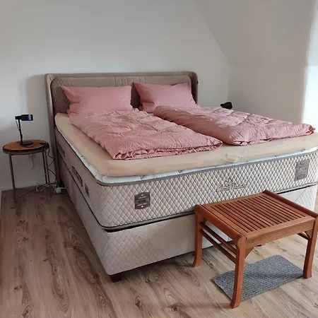 아파트 Ferien-appartements Am Roedertor